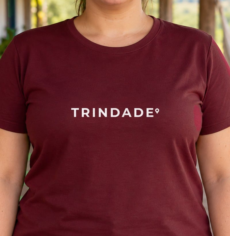 Camiseta Pin de Trindade